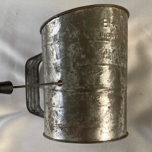Bromwells 3 Cup Metal Flour Sifter Vintage
